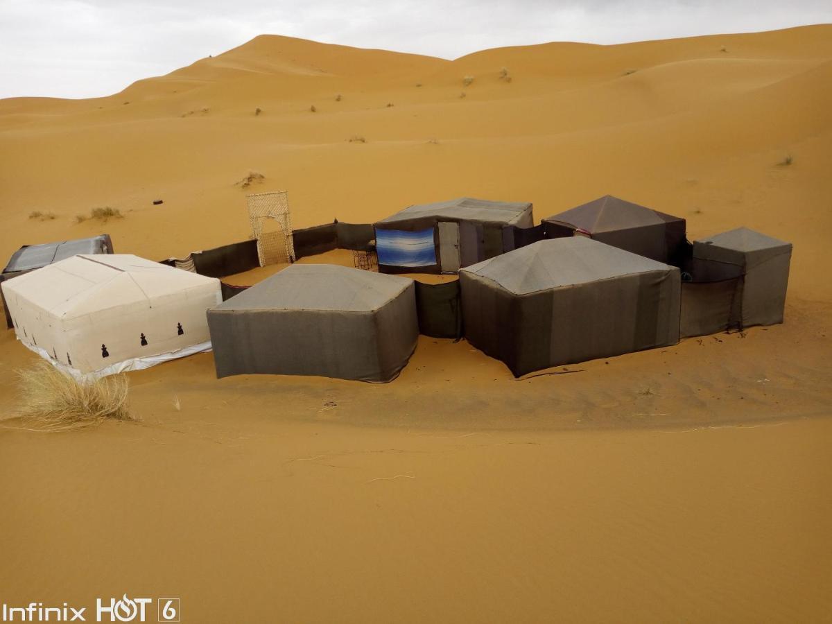 Sahara camel tours camp Hotel Merzouga Bagian luar foto