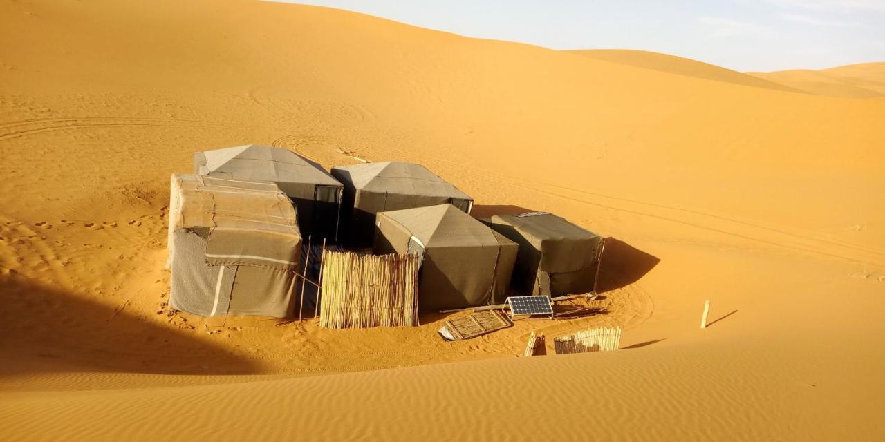 Sahara camel tours camp Hotel Merzouga Bagian luar foto