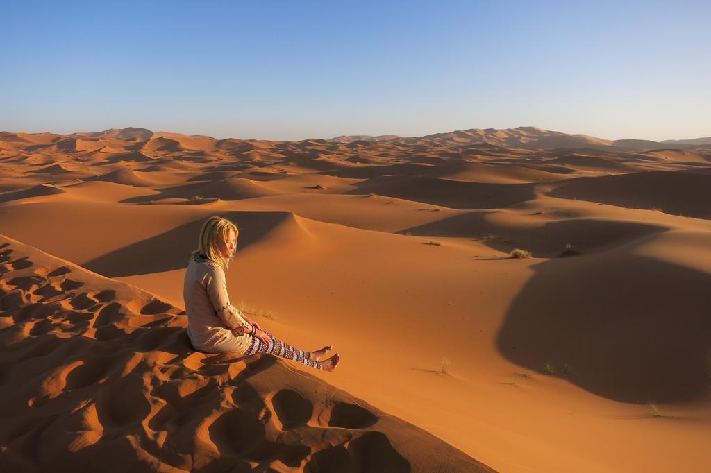 Sahara camel tours camp Hotel Merzouga Bagian luar foto