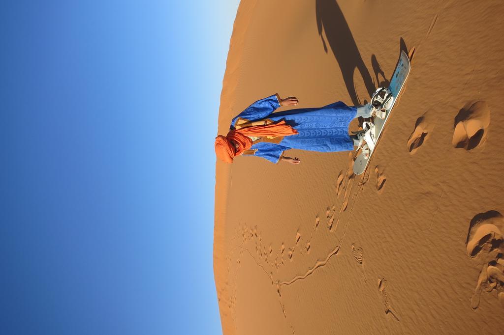 Sahara camel tours camp Hotel Merzouga Bagian luar foto