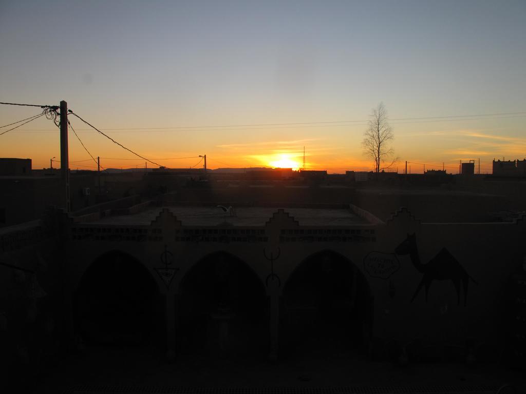 Sahara camel tours camp Hotel Merzouga Bagian luar foto