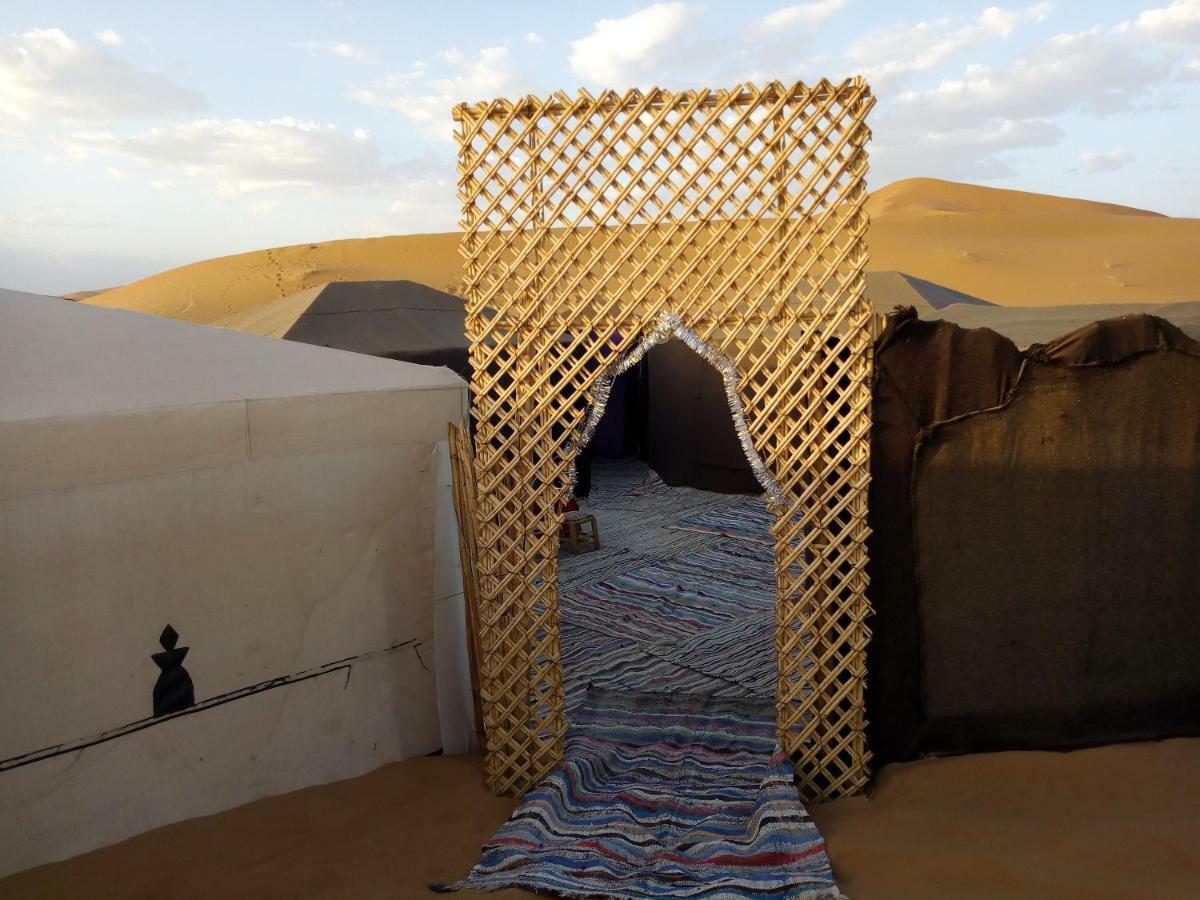 Sahara camel tours camp Hotel Merzouga Bagian luar foto