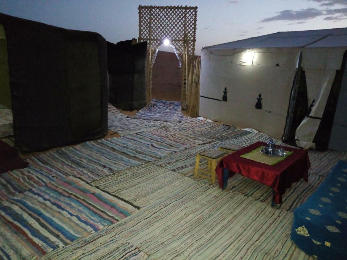 Sahara camel tours camp Hotel Merzouga Bagian luar foto