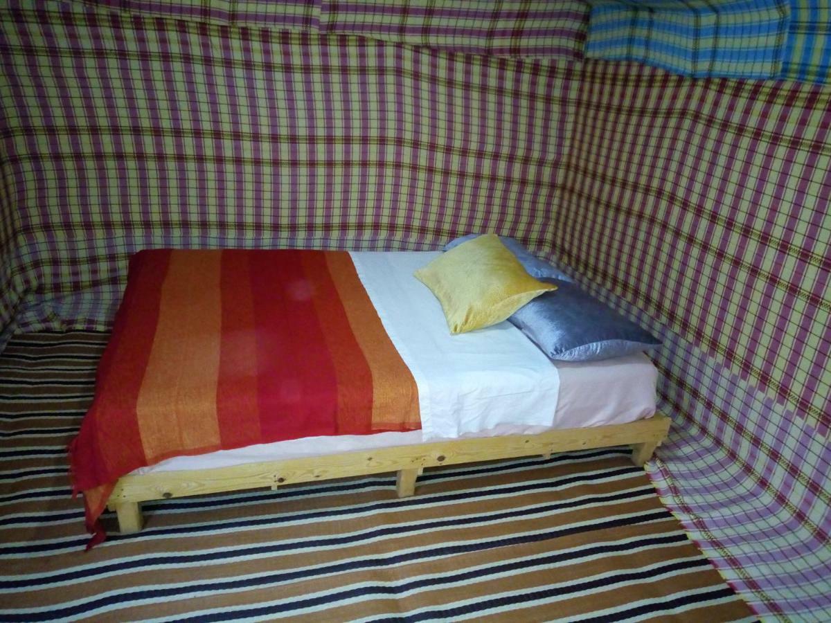 Sahara camel tours camp Hotel Merzouga Bagian luar foto